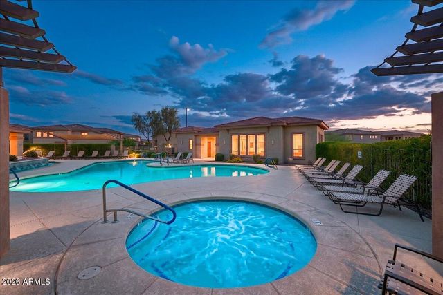 42424 N GAVILAN PEAK Parkway 7102, Anthem, AZ 85086