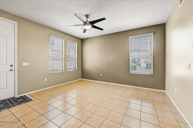 42424 N GAVILAN PEAK Parkway 7102, Anthem, AZ 85086