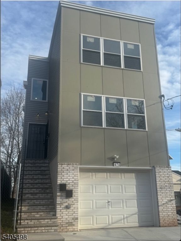 474 S 15th Street, Newark City, NJ 07103