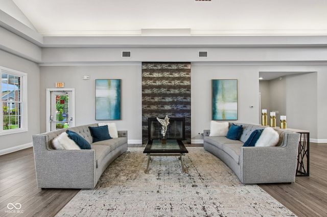 1423 Shadow Ridge Road, Carmel, IN 46280