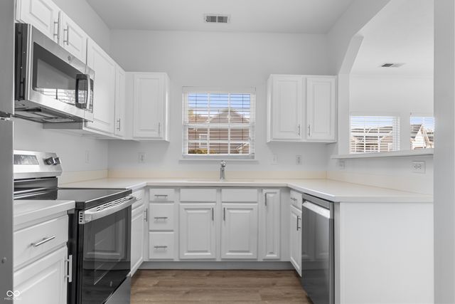 1423 Shadow Ridge Road, Carmel, IN 46280