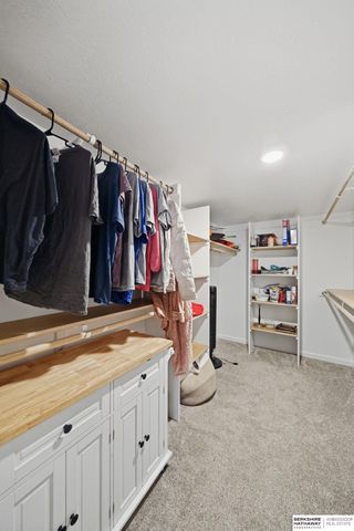 10330 S 77th Street, Lincoln, NE 68516