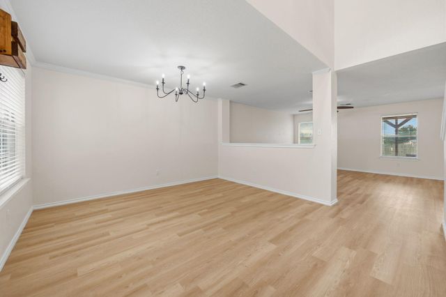 141 Meadow Park DR, Georgetown, TX 78626