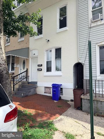 149 N FRONT ST, Reading, PA 19601