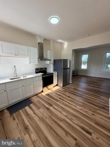 149 N FRONT ST, Reading, PA 19601