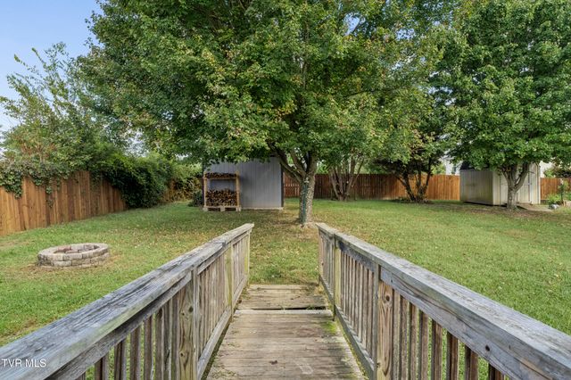 1111 Sycamore Creek Drive, Jonesborough, TN 37659