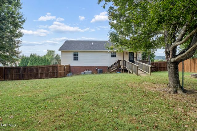 1111 Sycamore Creek Drive, Jonesborough, TN 37659