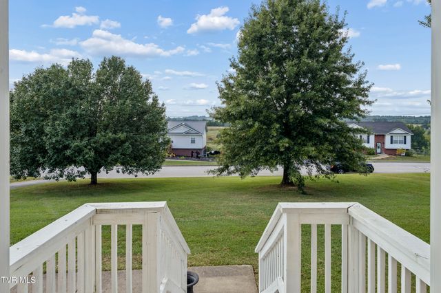 1111 Sycamore Creek Drive, Jonesborough, TN 37659