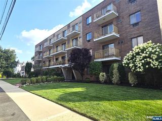 245 Anderson Street 4i, Hackensack, NJ 07601