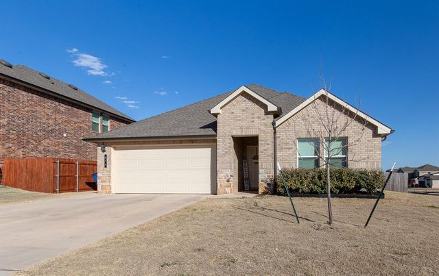 634 Park Place Drive, Newcastle, OK 73065