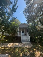 405 Crawfordville Road, Union Point, GA 30669