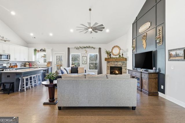 6061 Jacobs Road SE, Acworth, GA 30102