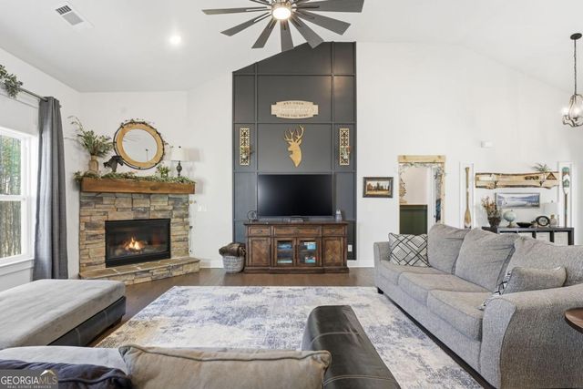 6061 Jacobs Road SE, Acworth, GA 30102