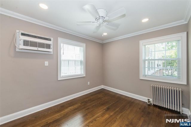 14 Bliss Avenue S, Tenafly, NJ 07670