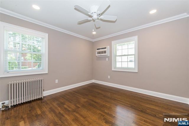 14 Bliss Avenue S, Tenafly, NJ 07670