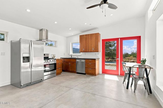 12135 Chumash Road, Ojai, CA 93023