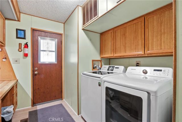 1300 W Menlo 217, Hemet, CA 92543