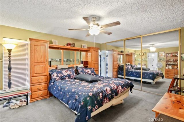 1300 W Menlo 217, Hemet, CA 92543