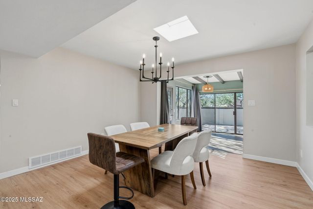 3339 N Calle Poco, Tucson, AZ 85750