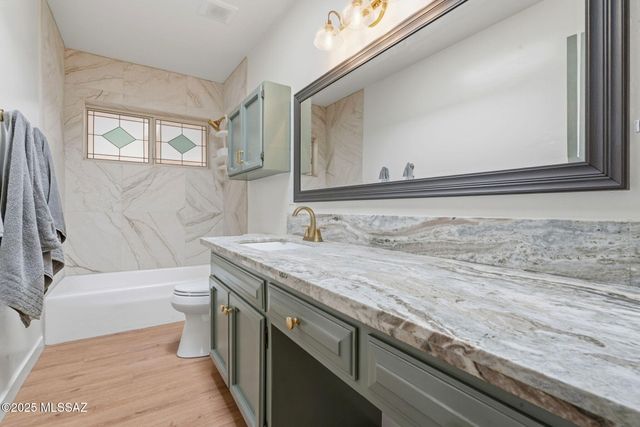 3339 N Calle Poco, Tucson, AZ 85750