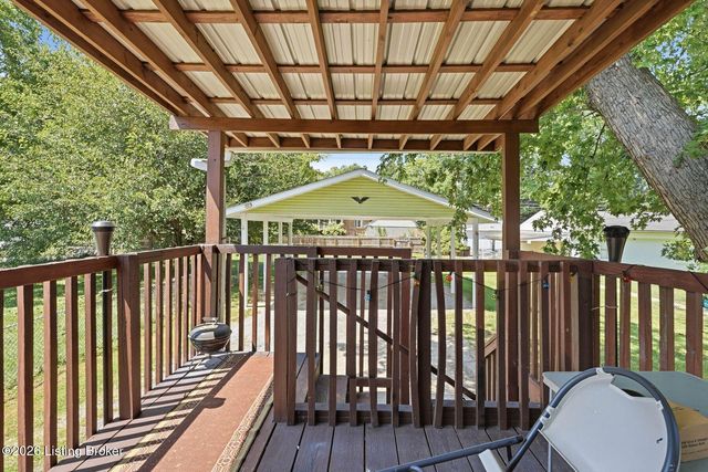 4608 S 3rd St, Louisville, KY 40214