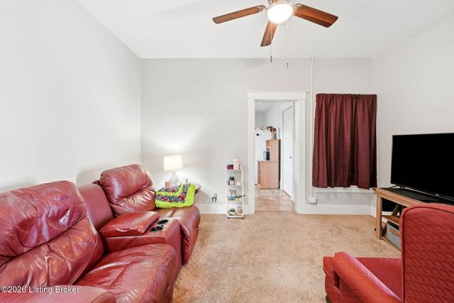 4608 S 3rd St, Louisville, KY 40214