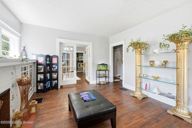 4608 S 3rd St, Louisville, KY 40214