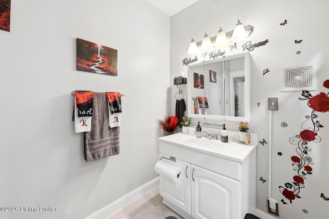 4608 S 3rd St, Louisville, KY 40214