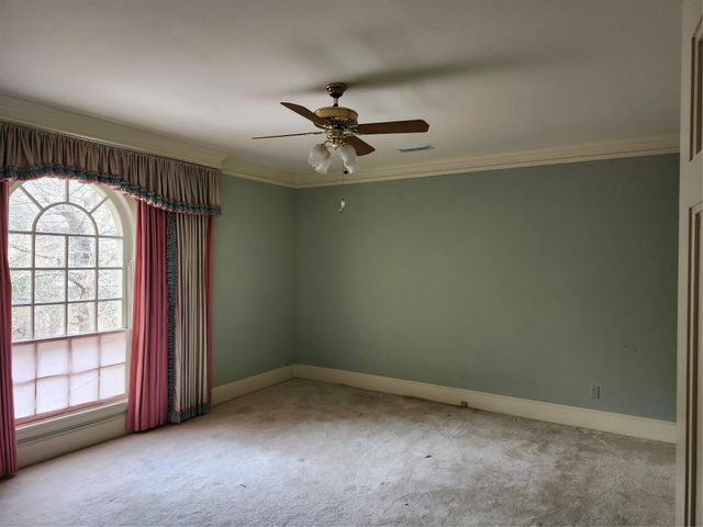 1 Pine Briar Circle, Houston, TX 77056