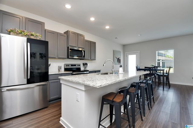 9944 HUNTER PLACE, Warrior, AL 35180