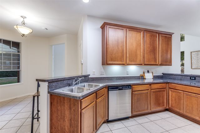 8600 Hunters Trace Lane, Plano, TX 75024