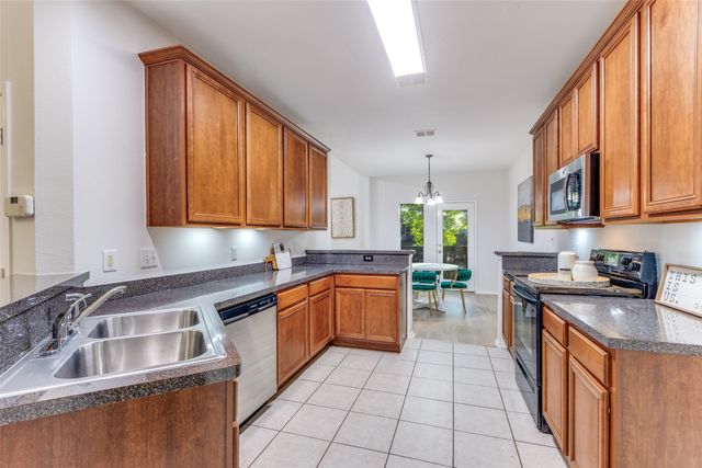 8600 Hunters Trace Lane, Plano, TX 75024