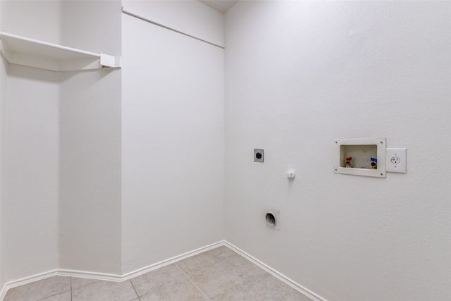 8600 Hunters Trace Lane, Plano, TX 75024