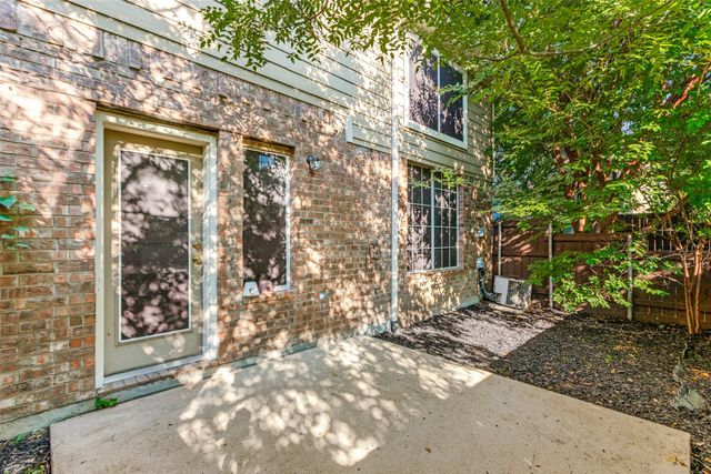 8600 Hunters Trace Lane, Plano, TX 75024
