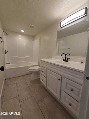 6701 N 53RD Avenue, Glendale, AZ 85301