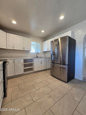 6701 N 53RD Avenue, Glendale, AZ 85301