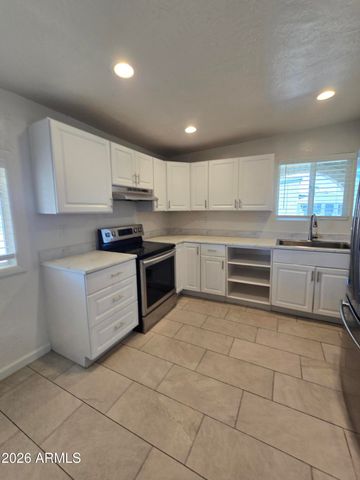 6701 N 53RD Avenue, Glendale, AZ 85301