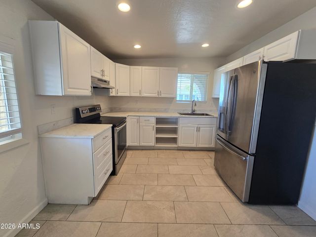 6701 N 53RD Avenue, Glendale, AZ 85301