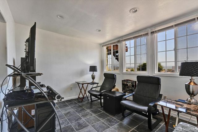 2937 Griffith Street, San Francisco, CA 94124