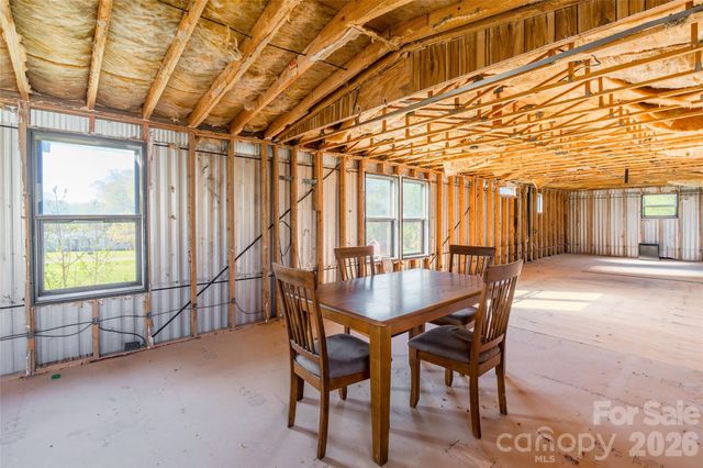 116 Twisted Oak Lane, Gastonia, NC 28052