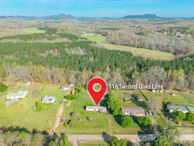 116 Twisted Oak Lane, Gastonia, NC 28052