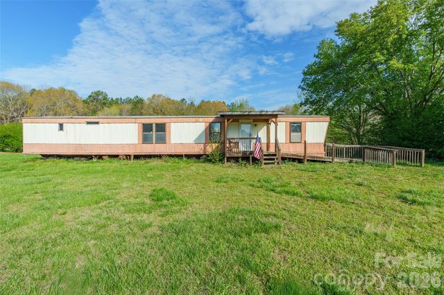 116 Twisted Oak Lane, Gastonia, NC 28052