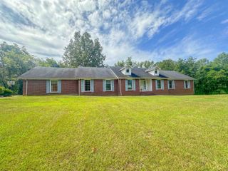 1000 INDIAN CREEK RD RD, Iuka, MS 38852