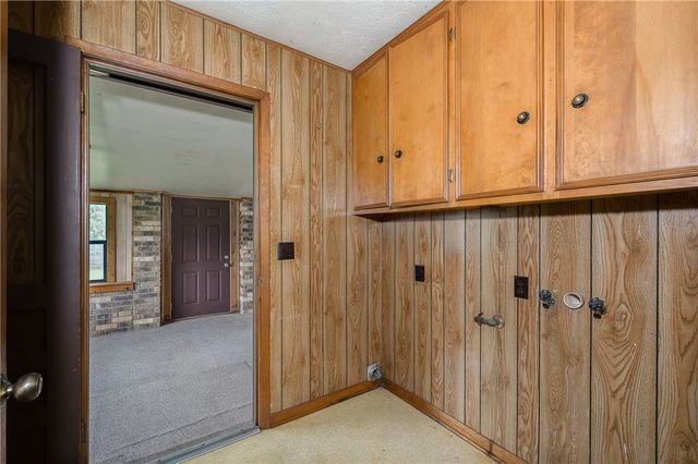 504 North Echols Street, Caldwell, TX 77836