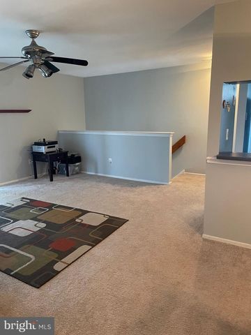 3302-B RAMSBURY CT, Mount Laurel, NJ 08054