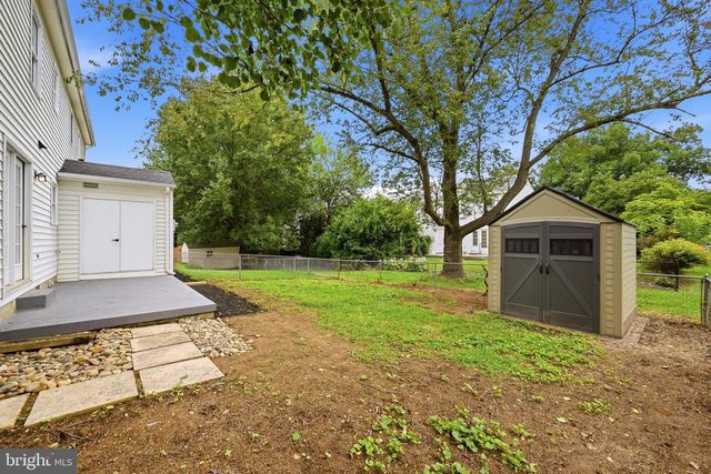 10 STANDISH CT, Charles Town, WV 25414