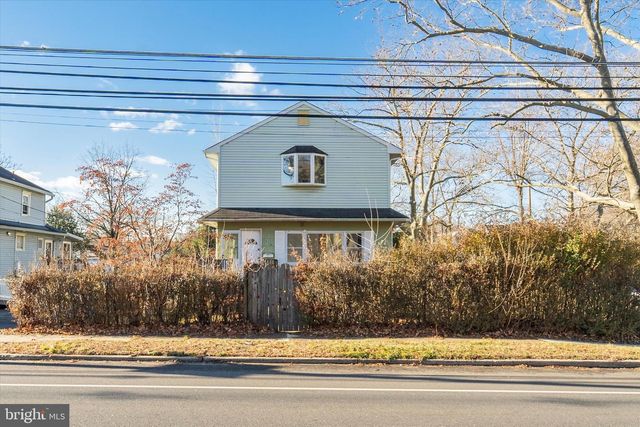 630 N LENOLA ROAD, Moorestown, NJ 08057