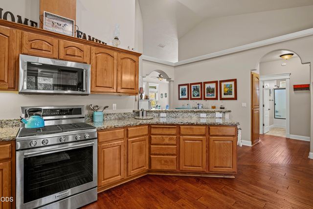 308 SW Hudson Lane, Grants Pass, OR 97526