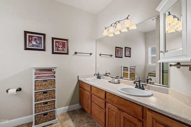 308 SW Hudson Lane, Grants Pass, OR 97526