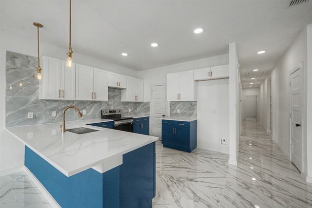 4617 Merida Avenue, Fort Worth, TX 76115